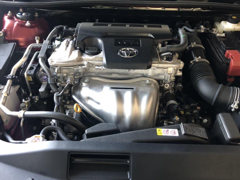 Toyota_Camry_2019_11