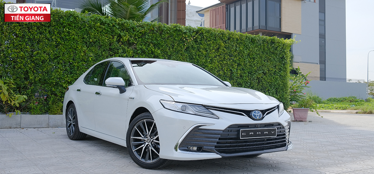 camry-hv-2022