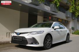 TOYOTA VIỆT NAM CHÍNH THỨC GIỚI THIỆU TOYOTA CAMRY HOÀN TOÀN MỚI