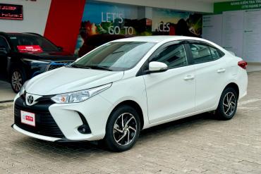 HILUX 2.4AT