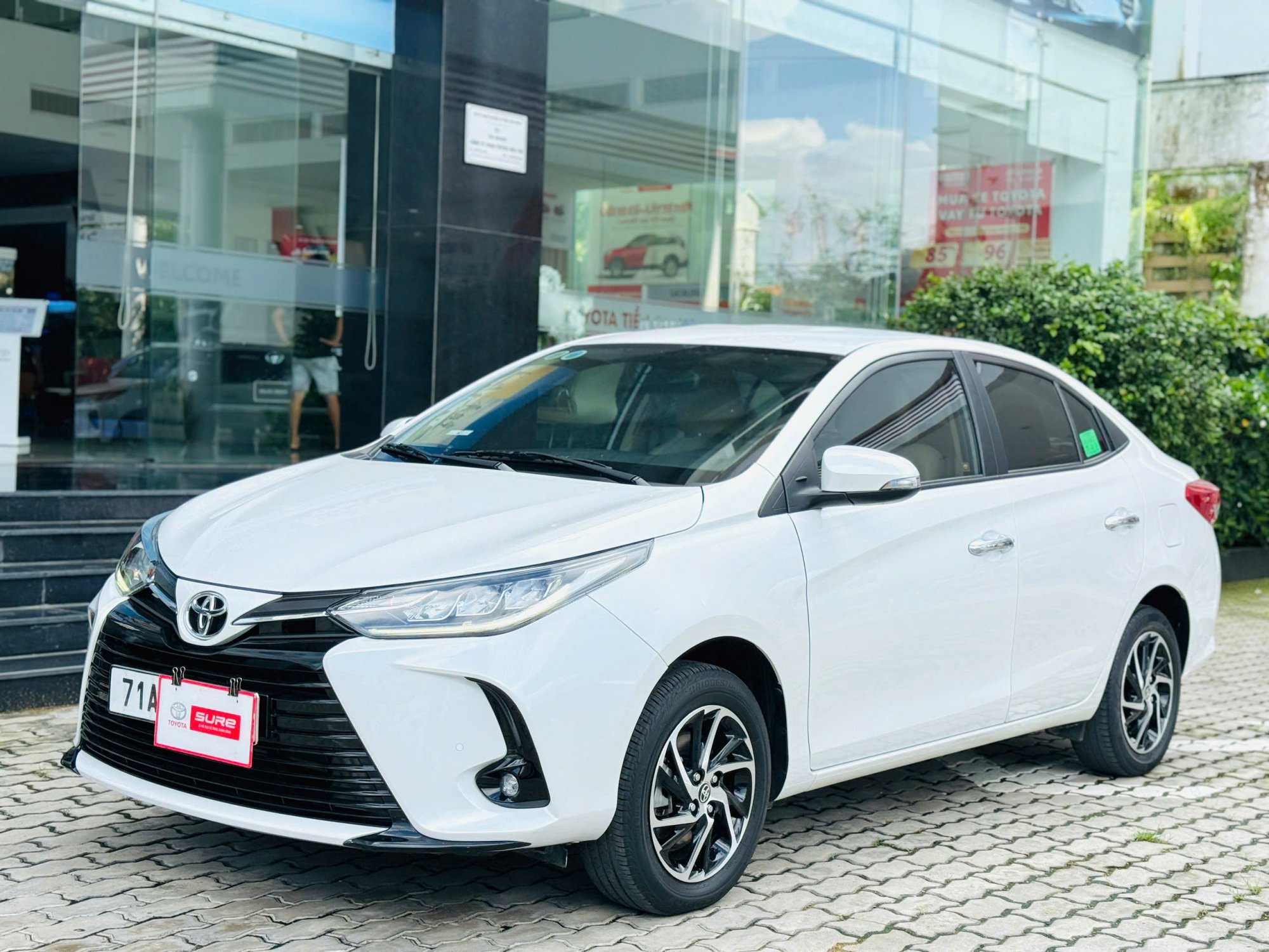 https://www.toyotatiengiang.com.vn/vnt_upload/product/11_2025/2edbbd37-704a-4ef8-8d13-31a8814a5069.jpg
